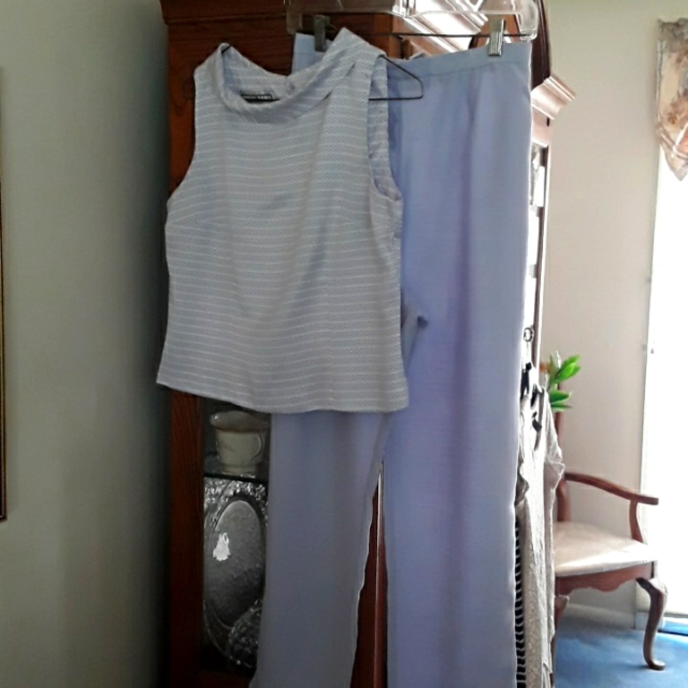 2 Piece Pant Suite